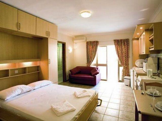 Clover Holiday Complex Аура Экстерьер фото