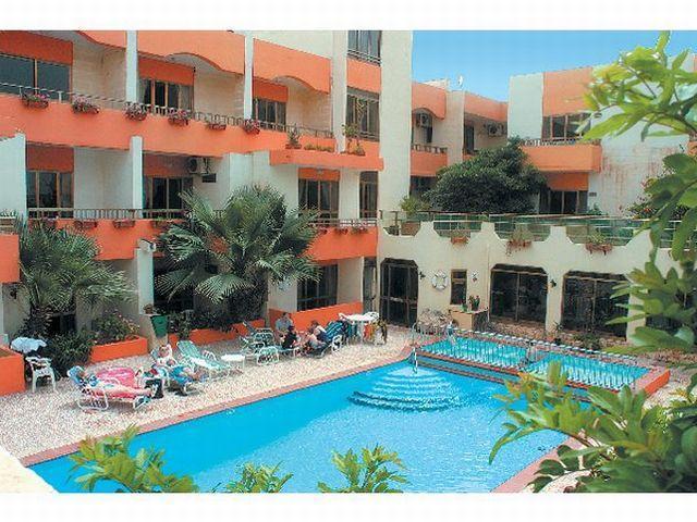 Clover Holiday Complex Аура Экстерьер фото
